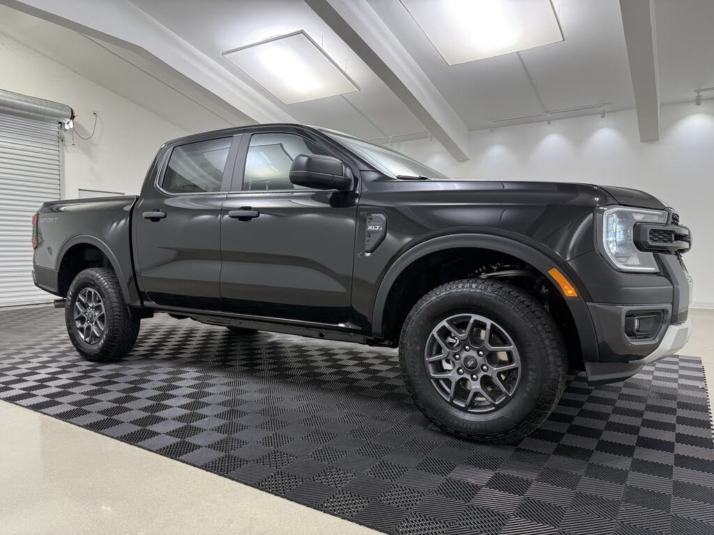 2025 Ford Ranger XLT SuperCrew RWD