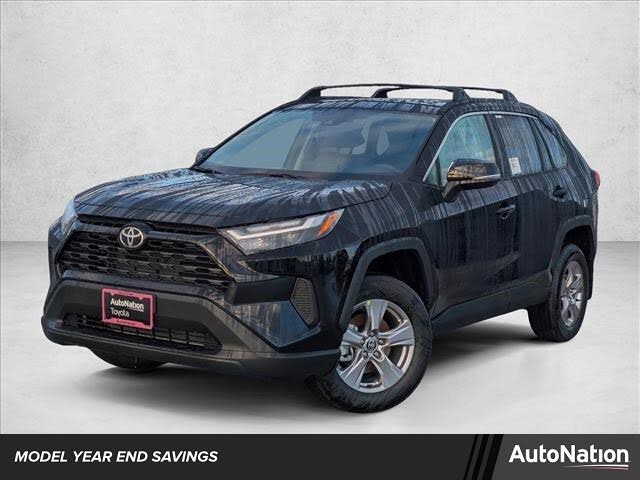 2025 Toyota RAV4 XLE FWD