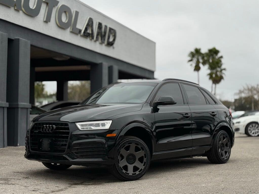 2017 Audi Q3 2.0T quattro Prestige