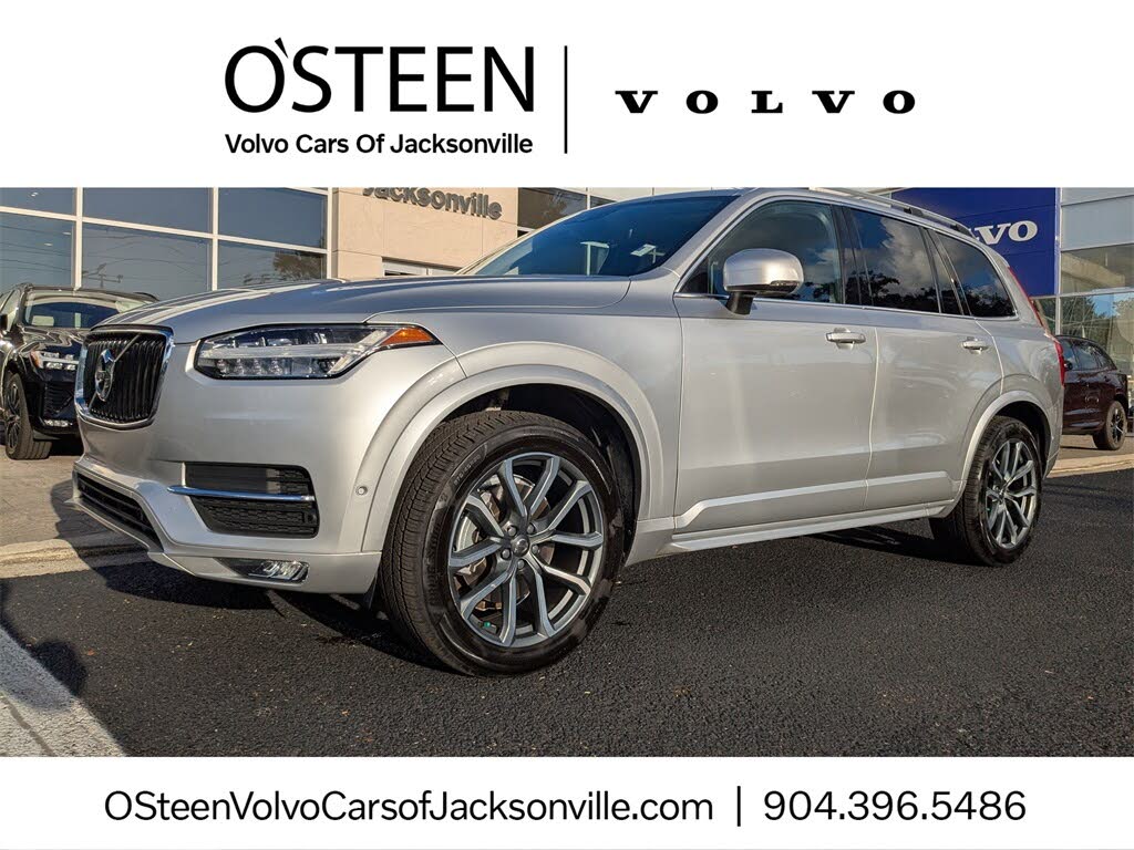 2018 Volvo XC90 T6 Momentum AWD