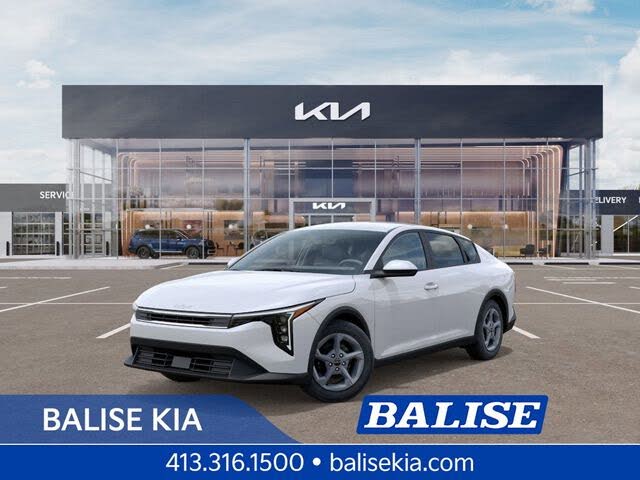 2025 Kia K4 LXS FWD
