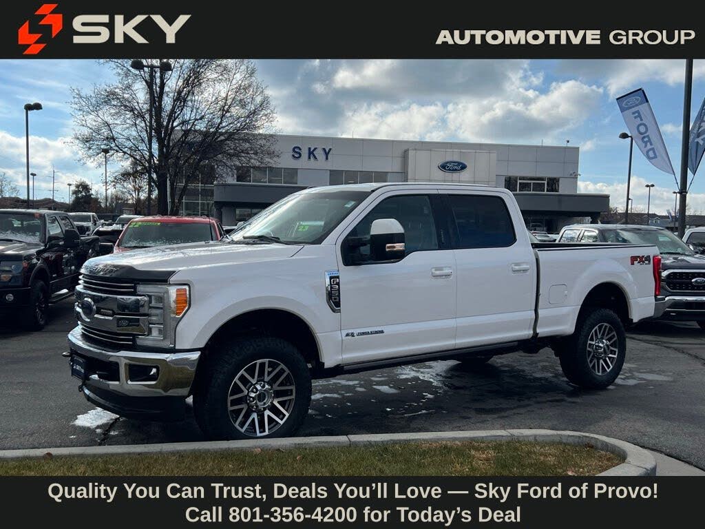 2018 Ford F-350 Super Duty Lariat Crew Cab 4WD