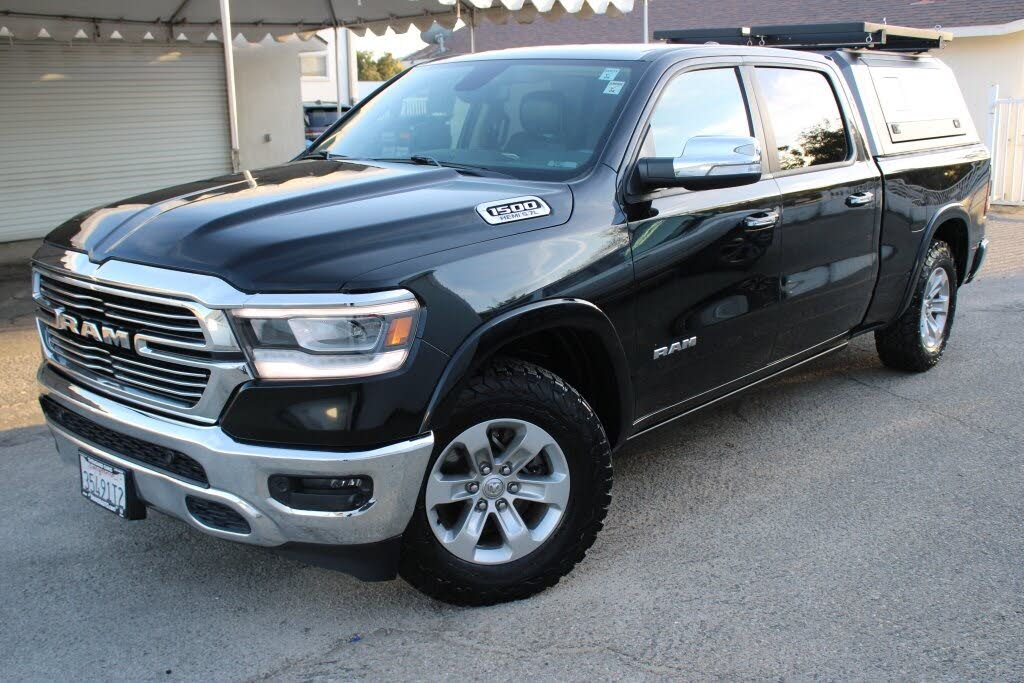 2019 RAM 1500 Laramie Crew Cab 4WD