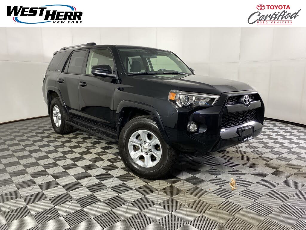 2019 Toyota 4Runner SR5 4WD