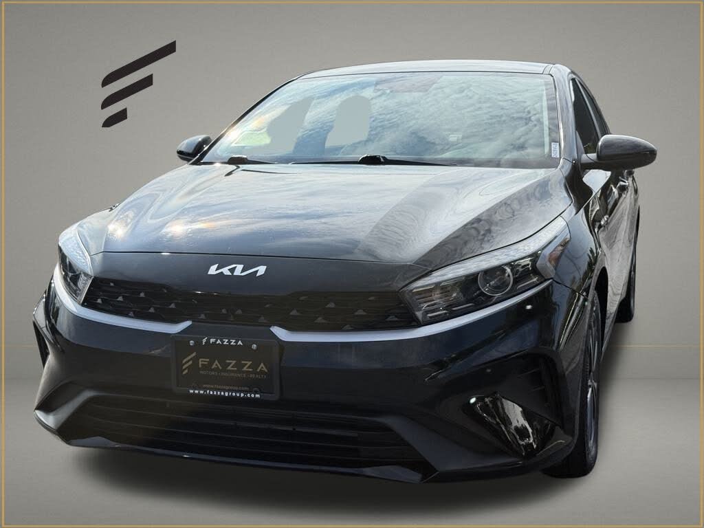 2023 Kia Forte LXS FWD