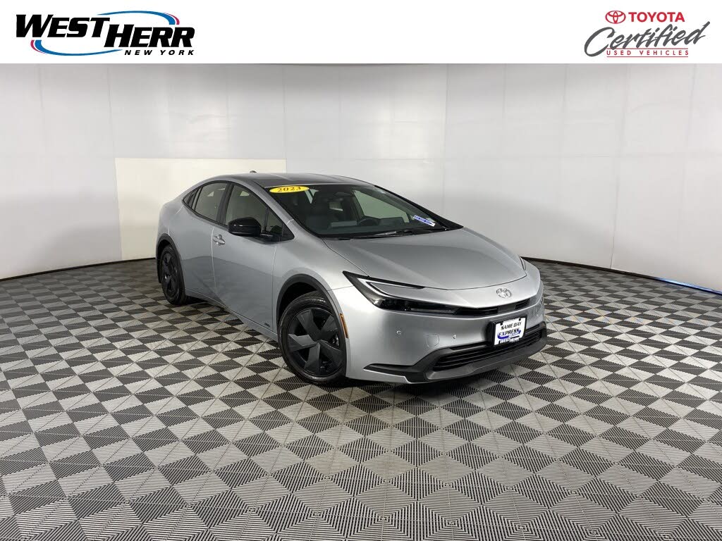 2023 Toyota Prius LE AWD