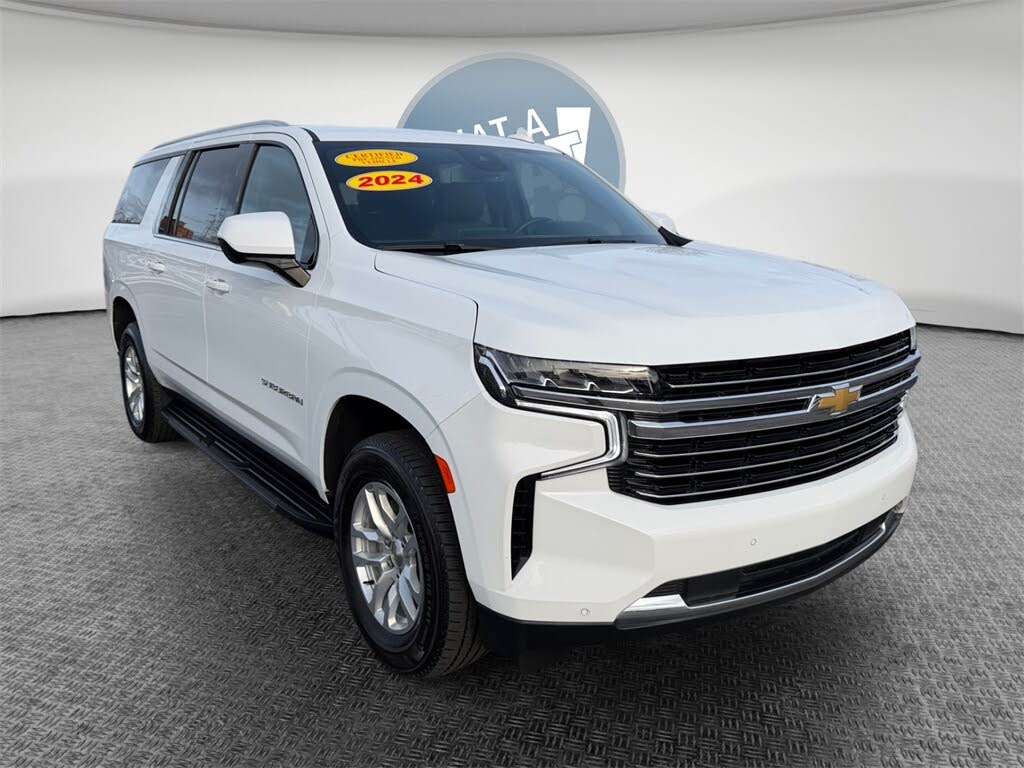 2024 Chevrolet Suburban LT 4WD