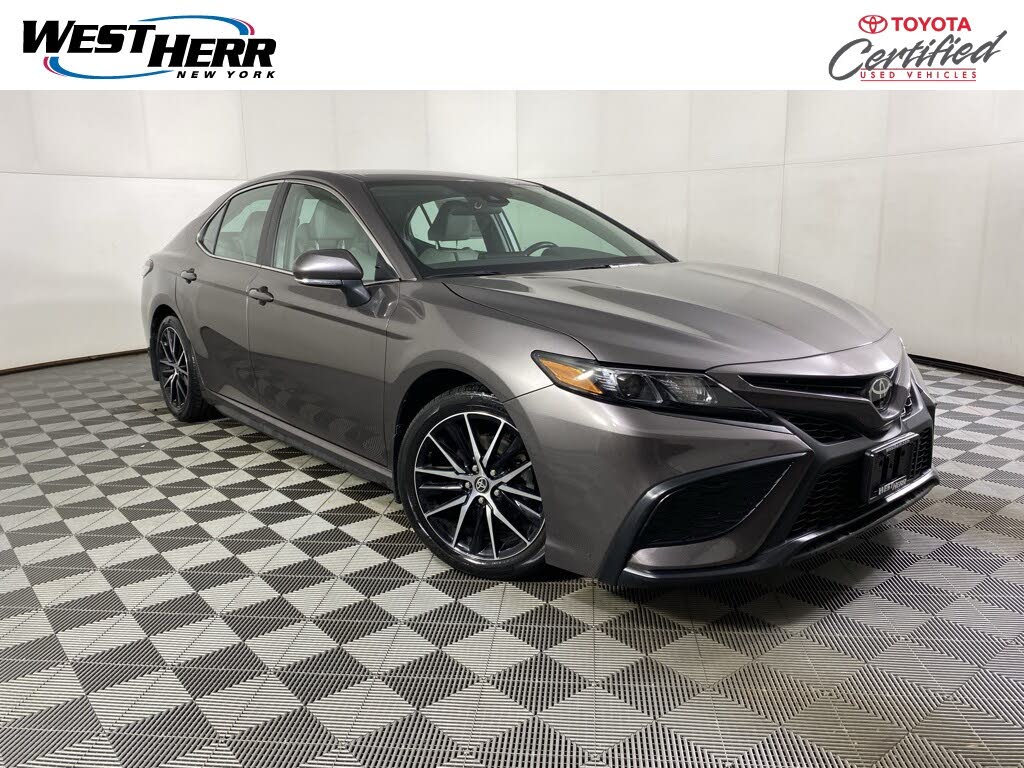2024 Toyota Camry SE AWD