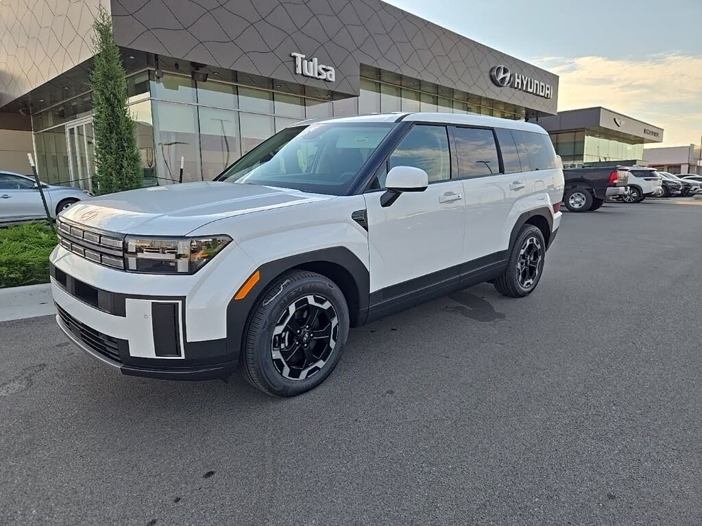 2026 Hyundai Santa Fe SE FWD