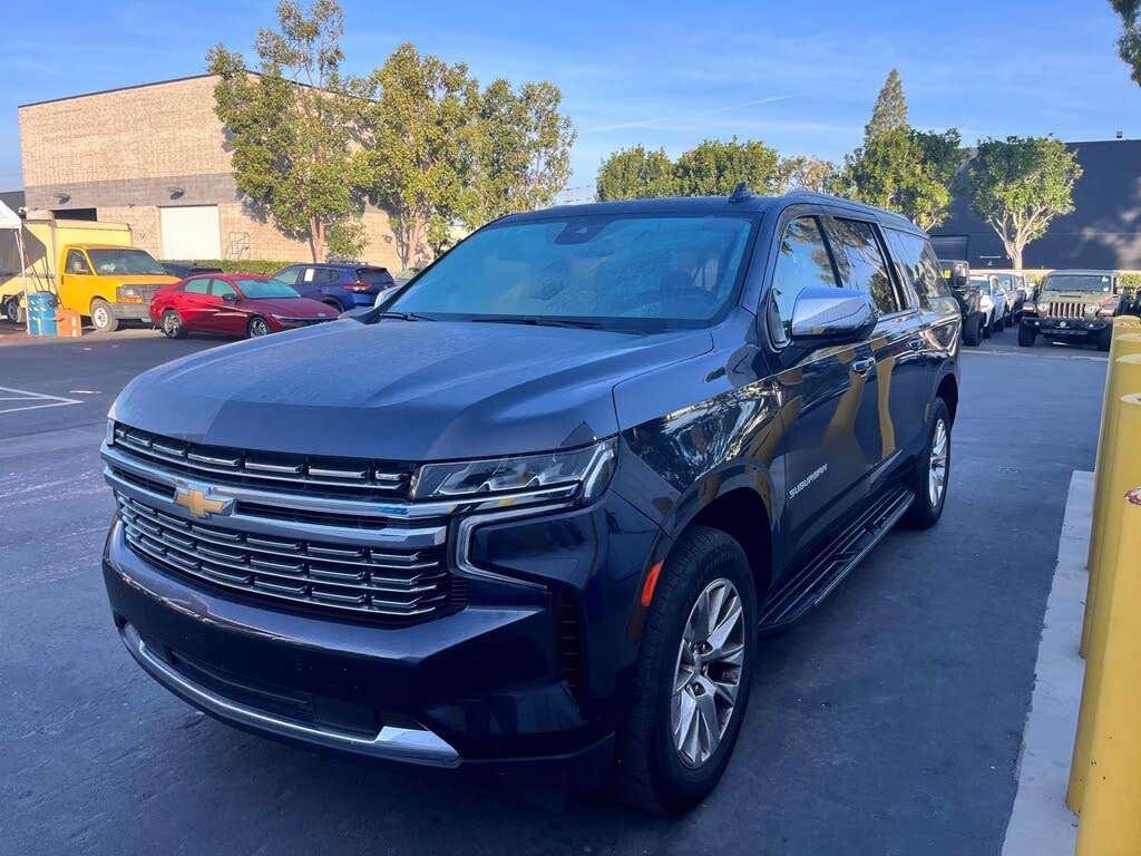 2023 Chevrolet Suburban Premier RWD