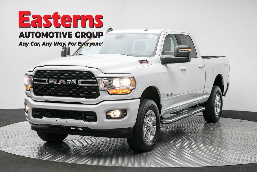 2024 RAM 2500 Big Horn Crew Cab 4WD