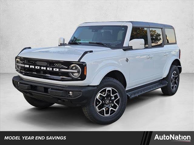 2025 Ford Bronco Outer Banks 4-Door 4WD