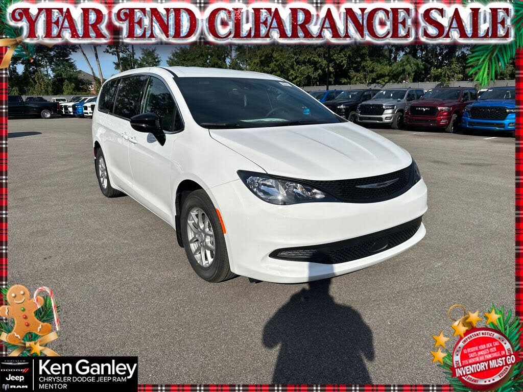 2026 Chrysler Voyager LX FWD