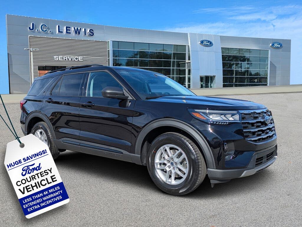 2026 Ford Explorer Active RWD