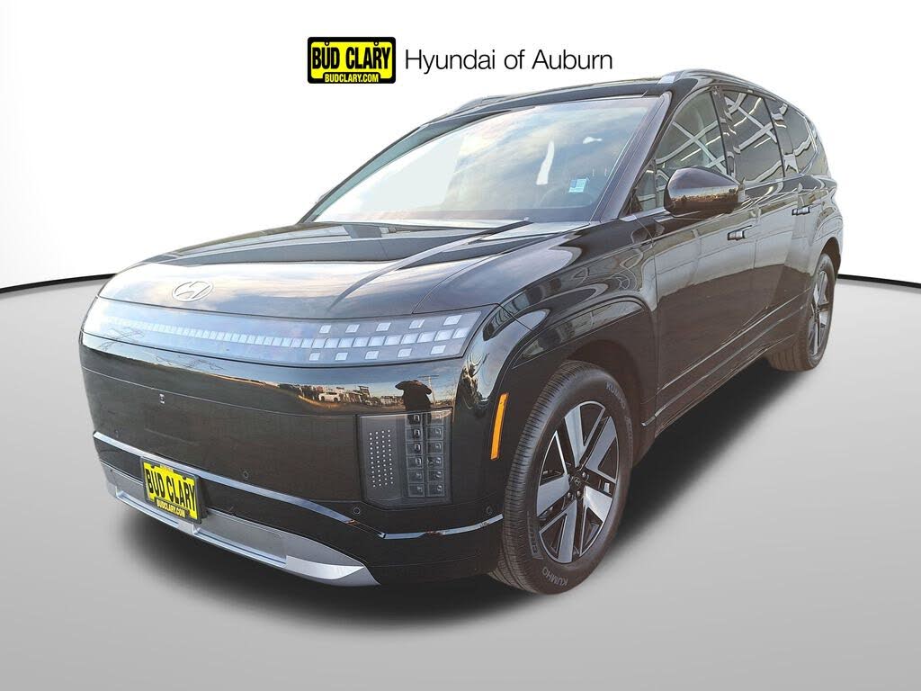 2026 Hyundai Ioniq 9 SEL AWD