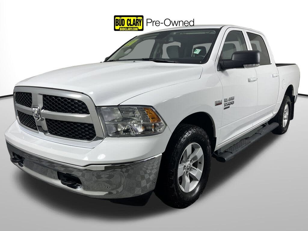 2022 RAM 1500 Classic SLT Crew Cab 4WD