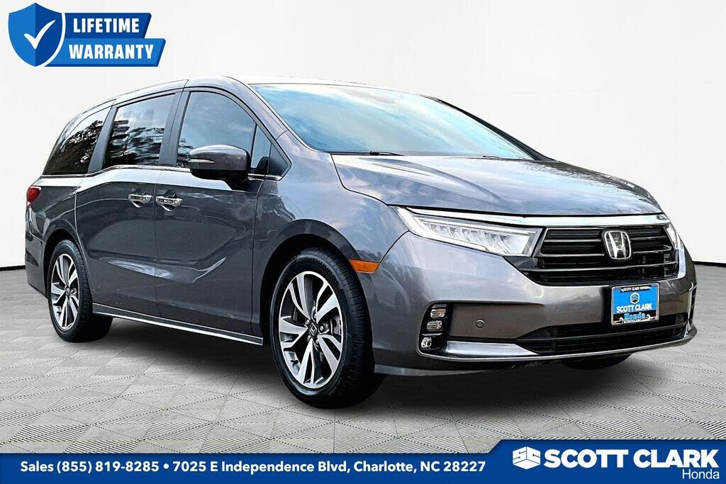 2023 Honda Odyssey Touring FWD