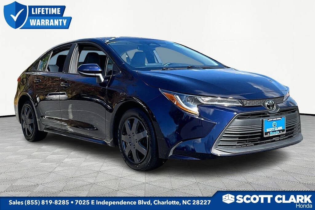 2023 Toyota Corolla LE FWD