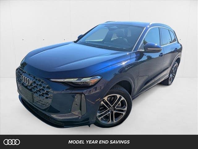 2025 Audi Q5 quattro Premium 40 TFSI