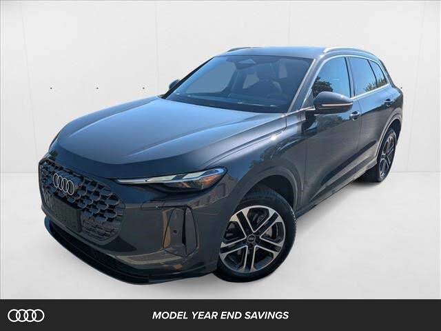 2025 Audi Q5 quattro Premium 40 TFSI