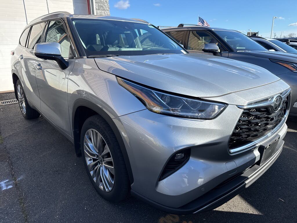 2023 Toyota Highlander Platinum AWD