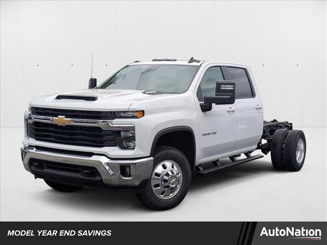 2025 Chevrolet Silverado 3500HD LT Crew Cab LB 4WD