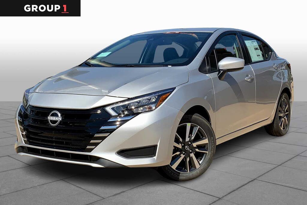 2025 Nissan Versa SV FWD