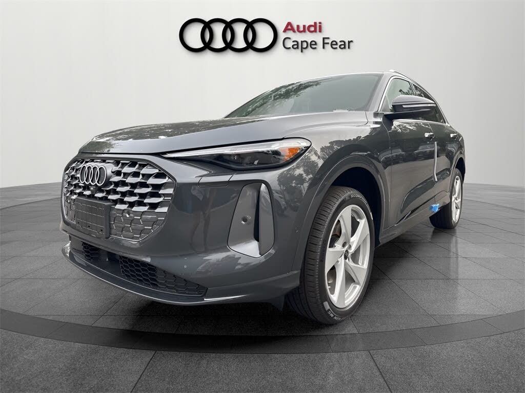 2025 Audi Q5 quattro Premium Plus 40 TFSI