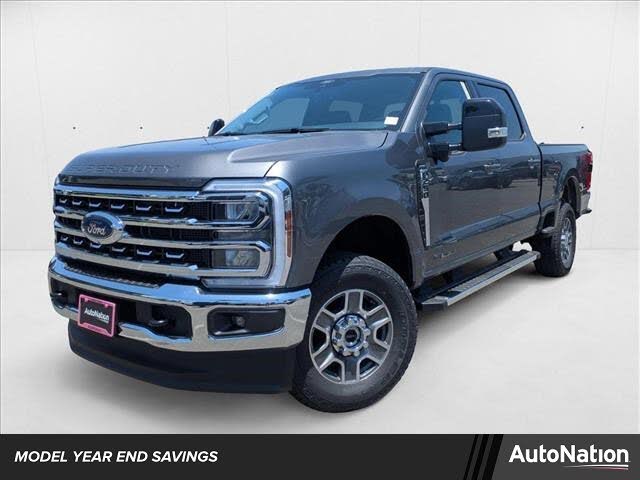 2025 Ford F-250 Super Duty Lariat Crew Cab 4WD