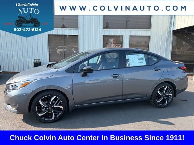 2025 Nissan Versa SR FWD