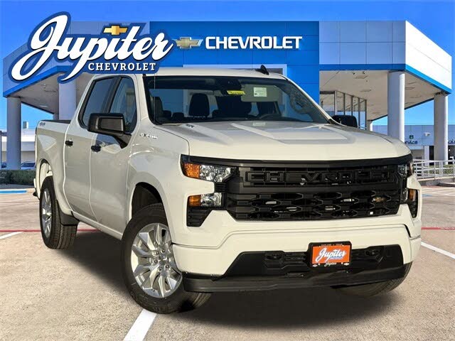 2026 Chevrolet Silverado 1500 Custom Crew Cab 4WD