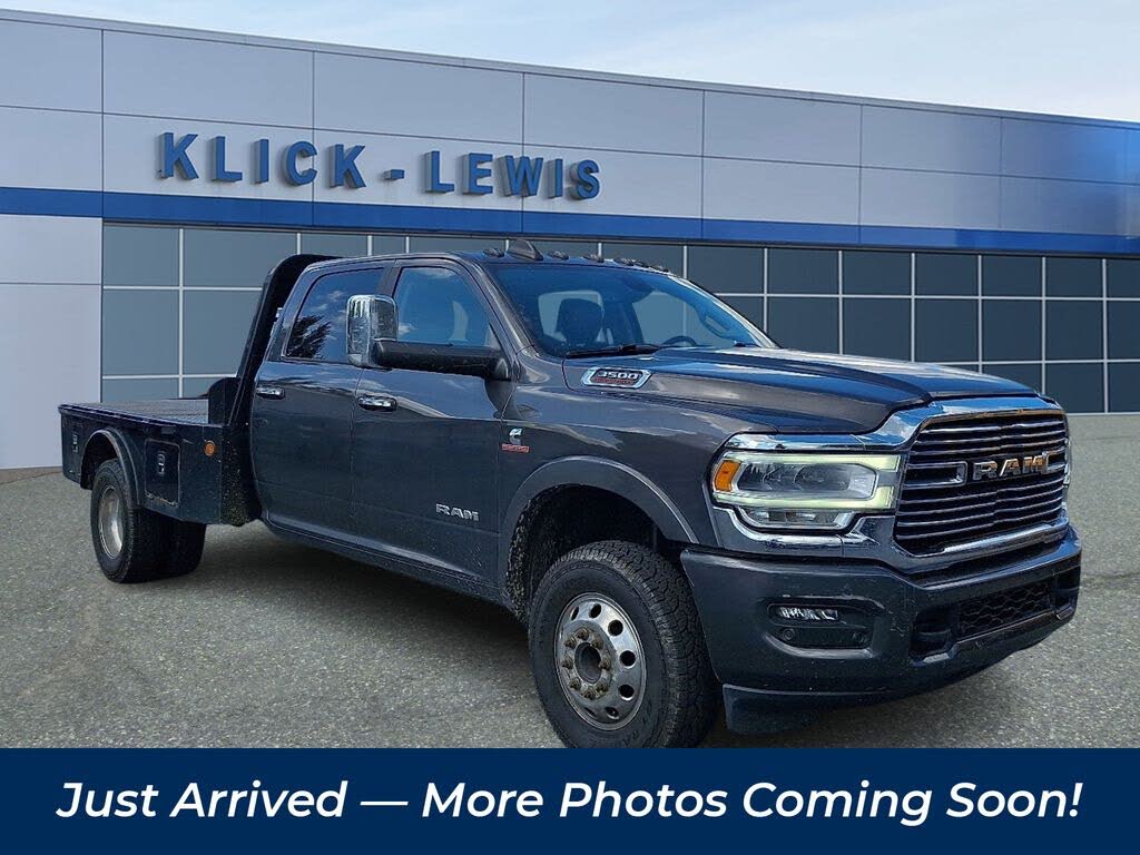2022 RAM 3500 Laramie Crew Cab LB DRW 4WD