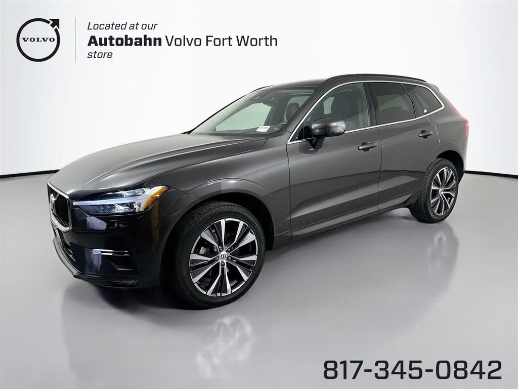 2022 Volvo XC60 B5 Momentum AWD