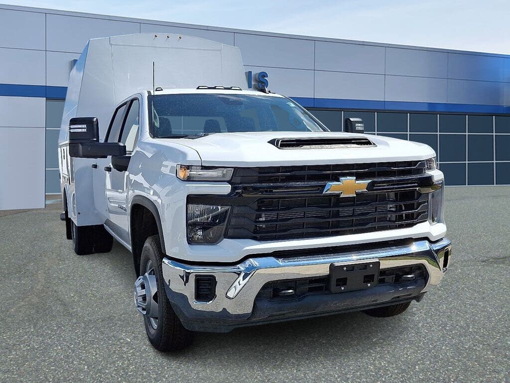 2025 Chevrolet Silverado 3500HD Work Truck Crew Cab LB 4WD