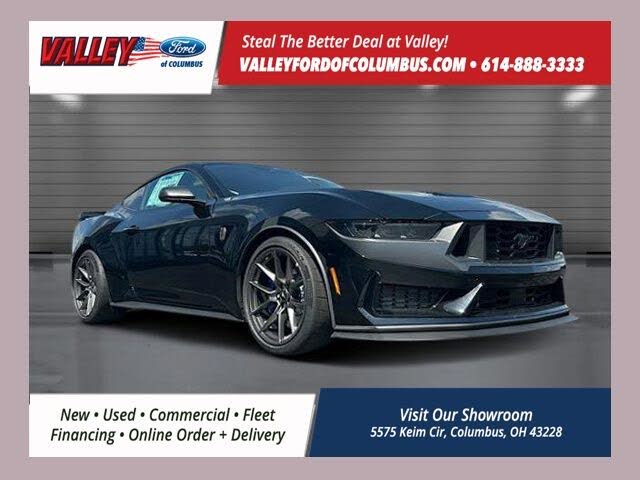 2025 Ford Mustang Dark Horse Fastback RWD