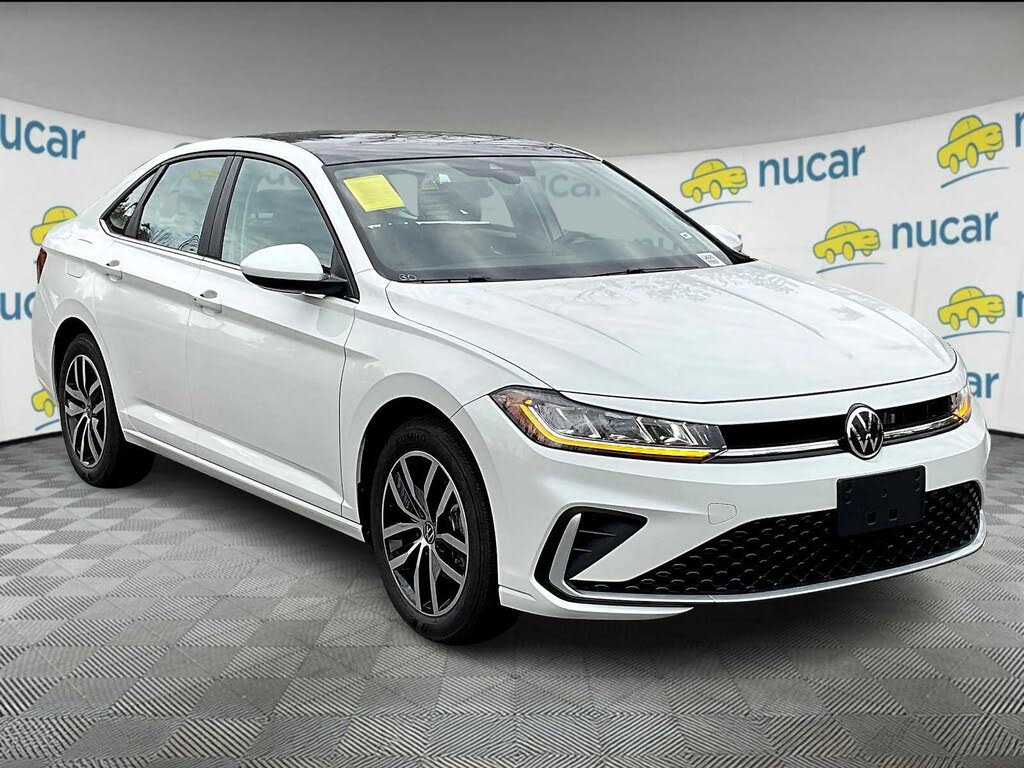 2025 Volkswagen Jetta SE FWD