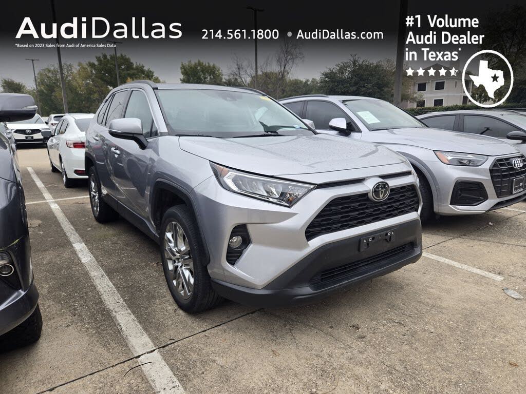 2021 Toyota RAV4 XLE Premium FWD