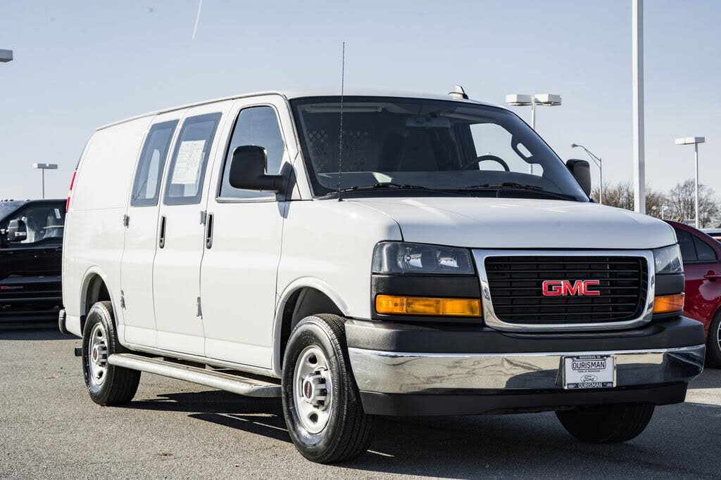 2023 GMC Savana Cargo 2500 RWD