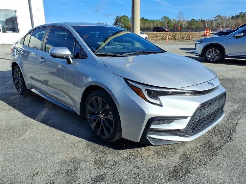 2024 Toyota Corolla SE FWD