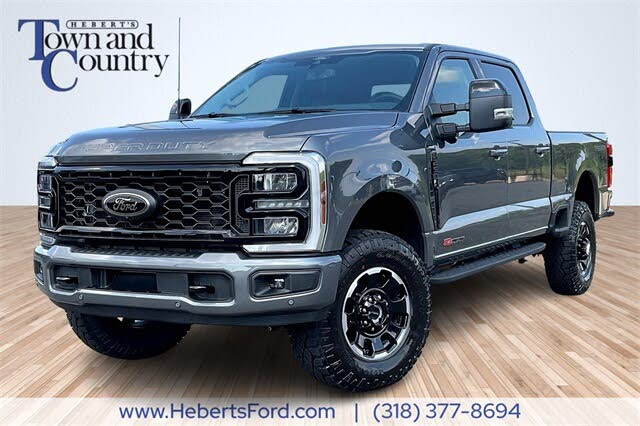 2025 Ford F-250 Super Duty Lariat Crew Cab 4WD