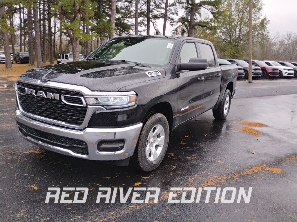 2025 RAM 1500 Tradesman Crew Cab 4WD
