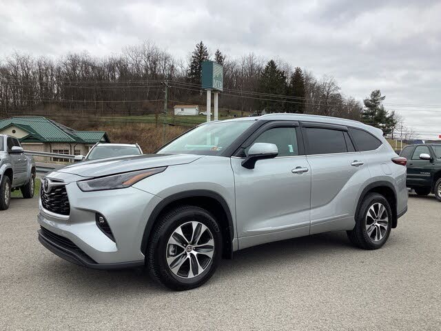 2025 Toyota Highlander XLE AWD