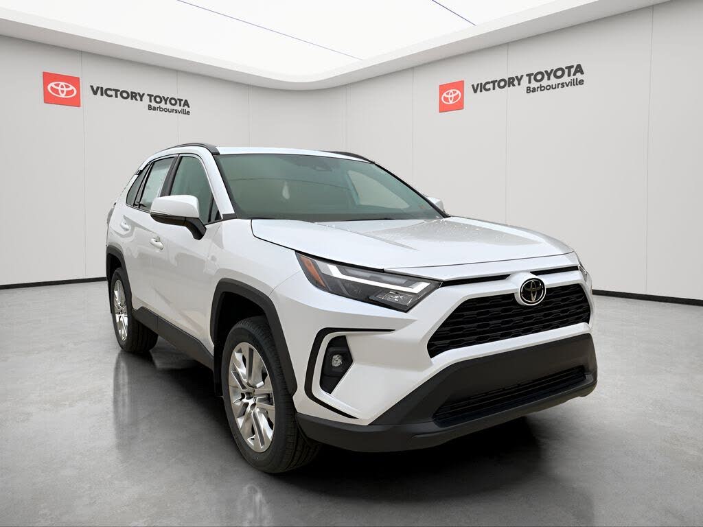 2025 Toyota RAV4 XLE Premium AWD