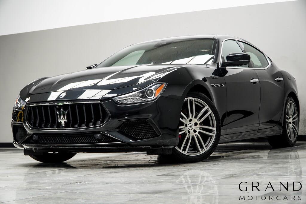 2022 Maserati Ghibli Modena RWD