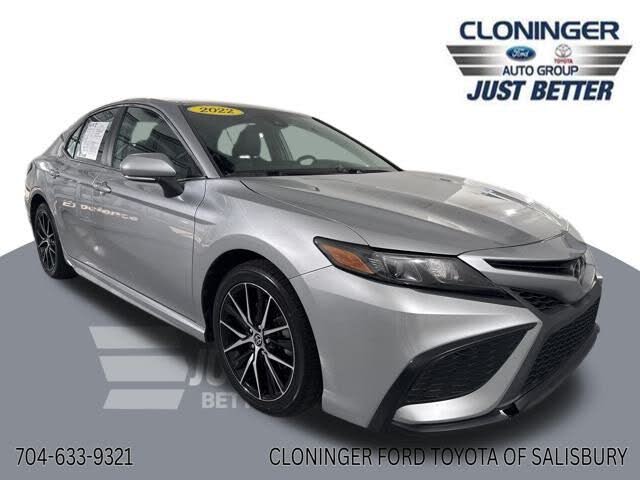 2022 Toyota Camry SE FWD