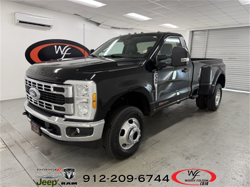 2023 Ford F-350 Super Duty XLT SuperCab LB DRW 4WD