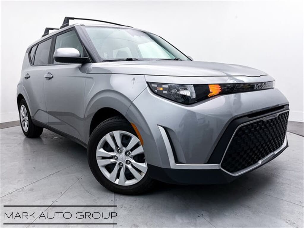 2023 Kia Soul LX FWD