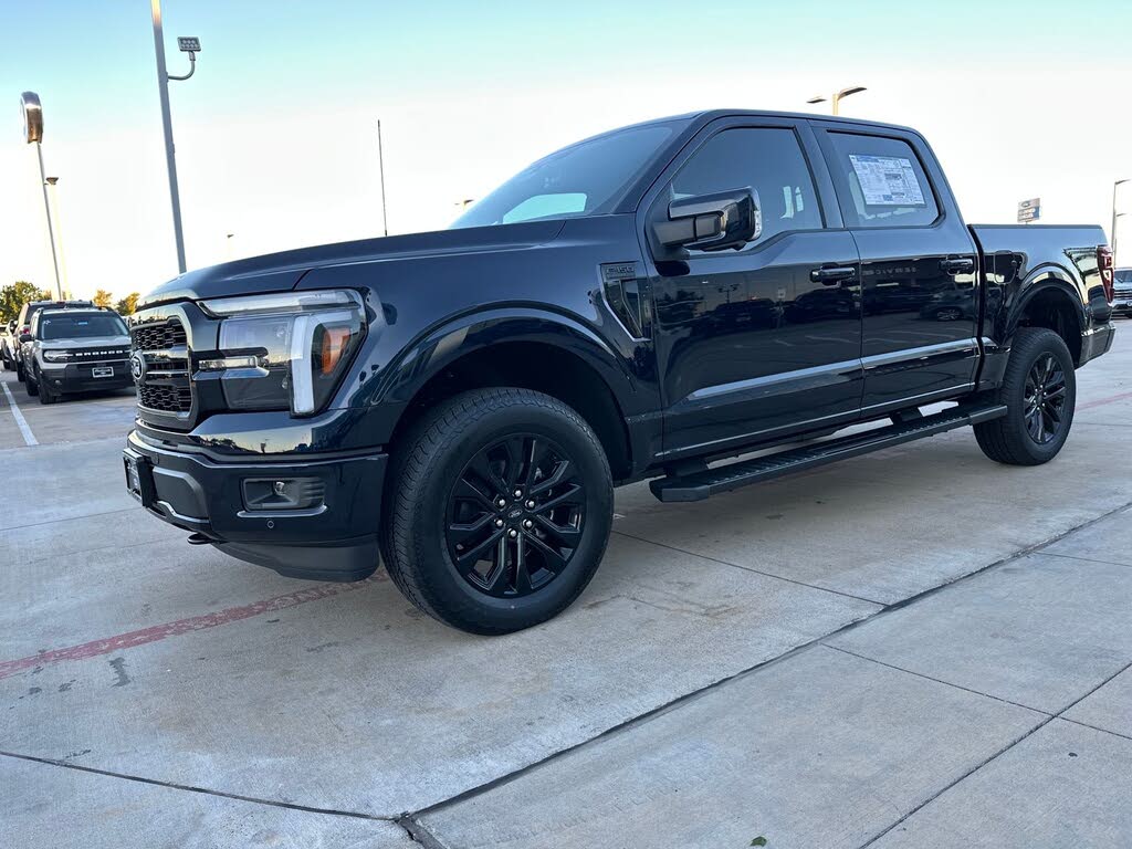2025 Ford F-150 Lariat SuperCrew 4WD