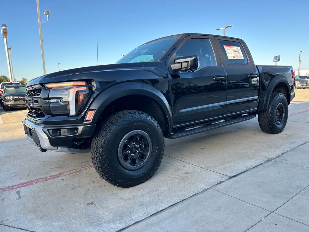 2025 Ford F-150 Raptor SuperCrew 4WD