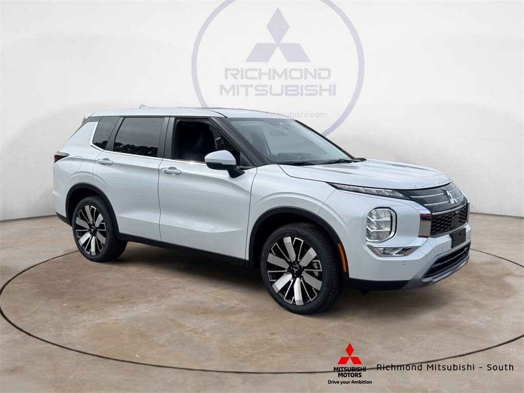 2025 Mitsubishi Outlander SE FWD